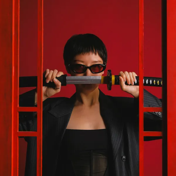 Katana portrait in red